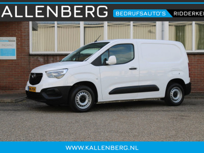 Opel Combo 1.5D 102Pk Edition / Navi / Carplay / Multi stuur foto 2