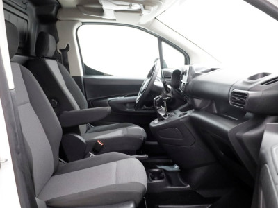 Opel Combo 1.5D 102pk L2H1 Edition Airco/Cruise Control/Inrichting 11-2019 3