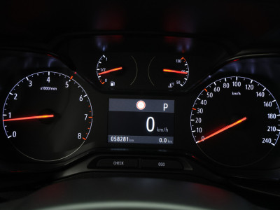 Opel Combo 1.5D L1H1 Automaat Airco, Cruise Control, PDC, Apple CarPlay, Stuurverwarming foto 4