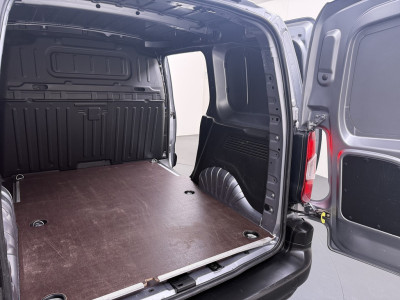 Opel Combo 1.5D L1H1 Edition 102PK! Navigatie, trekhaak, Cruise Control foto 10
