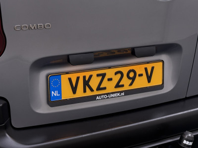 Opel Combo 1.5D L1H1 Edition 102PK! Navigatie, trekhaak, Cruise Control foto 7