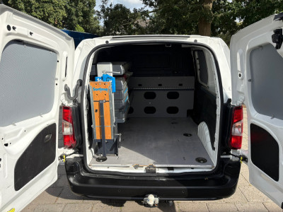Opel Combo 1.5D L1H1 Edition|131PK|AUTOMAAT|NAP|keyless-pakket|achteruitrijcamera|apple carplay|trekhaak|airco|cruise|parkeersenso foto 10