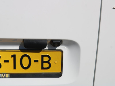 Opel Combo 1.5D L1H1 Edition 131PK  / Automaat / Camera / Multi stuur / App connect foto 12