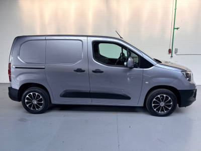 Opel Combo 1.5D L1H1 Edition, Airco, CruiseControl, Navigatie, Trekhaak, Metallic lak, 1Ste eigenaar, Rijklaarprijs! 8