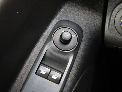 Opel Combo 1.5D L2H1 Edition / Multi stuur / App connect navi / cruise / trekhaak 19