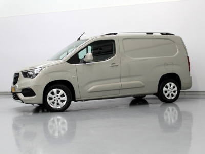 Opel Combo 1.5D L2H1 Innovation 131PK, MARGE !! | AUTOMAAT |  RIJKLAAR |  TREKHAAK | CAMERA | CARPLAY foto 4