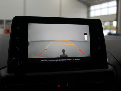 Opel Combo 1.5D L2H1 Innovation 131PK, MARGE !! | AUTOMAAT |  RIJKLAAR |  TREKHAAK | CAMERA | CARPLAY foto 6
