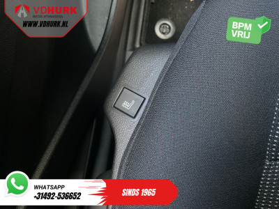 Opel Combo 1.5 HDi 100 pk L2 LED/ 3pers./ Stoelverw./ Stuurverw/ Carplay/ Navi/ Climate/ PDC/ Cruise foto 19