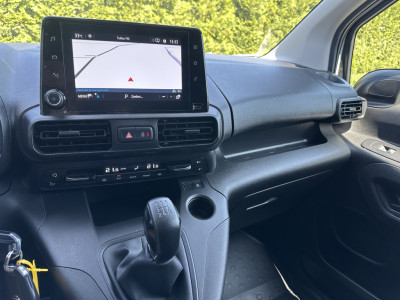 Opel Combo 1.6D 100 PK / L2H1 / AIRCO / CRUISE / NAVI / ECC / APPLE CARPLAY / ANDROID AUTO / PDC 11