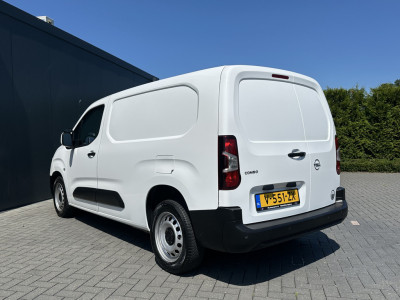 Opel Combo 1.6D 100 PK / L2H1 / AIRCO / CRUISE / NAVI / ECC / APPLE CARPLAY / ANDROID AUTO / PDC 5