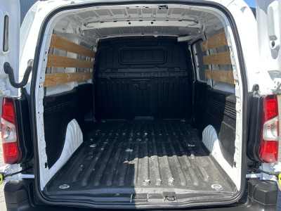 Opel Combo 1.6D 100 PK / L2H1 / AIRCO / CRUISE / NAVI / ECC / APPLE CARPLAY / ANDROID AUTO / PDC 8