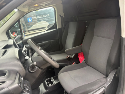Opel Combo 1.6D L1H1 Edition|MARGE|NAP|apple carplay|cruise|airco|parkeersensoren achter|LED|imperiaal|navi|elektrisch pakke|EURO6 foto 11