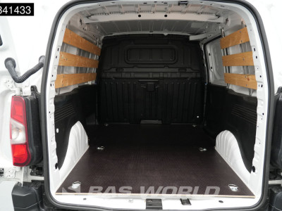 Opel Combo 102pk L1H1 Airco Navi Carplay Camera Trekhaak Euro6 L1 Airco Trekhaak Cruise control foto 10