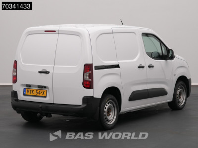 Opel Combo 102pk L1H1 Airco Navi Carplay Camera Trekhaak Euro6 L1 Airco Trekhaak Cruise control foto 2