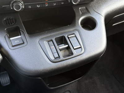 Opel Combo Electric 50kWh 136 PK / AUTOMAAT / L1H1 / CAMERA / 1e EIG. / 35.706 KM! / CRUISE / AIRCO foto 19