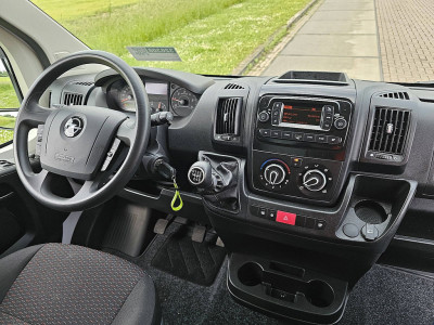 Opel MOVANO 2.2 Bakwagen Laadklep! foto 8