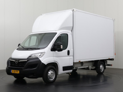 Opel Movano 140PK Bakwagen+Laadklep | 2500KG Trekhaak Dakspoiler | Camera | Airco | Cruise | 3-Zits foto 7