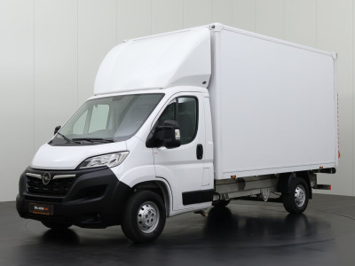 Opel Movano 140PK Bakwagen | Laadklep | Dakspoiler | Camera | Airco | 3-Zits | Cruise 7