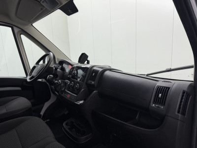 Opel Movano 165PK Zwaar Bakwagen+Laadklep | 2.35 Hoog | Dakspoiler | | Airco | Cruise | 3-Zits | Camera foto 21