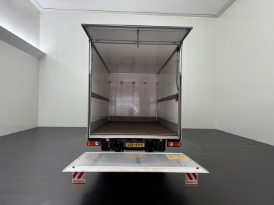 Opel Movano 165PK Zwaar Bakwagen+Laadklep | 2.35 Hoog | Dakspoiler | | Airco | Cruise | 3-Zits | Camera foto 4