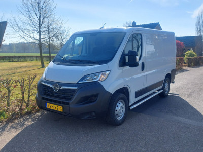 Opel Movano 2.2D 120 L1H1 3.3t CLIMA/NAVI/CARPLAY BJ 2023