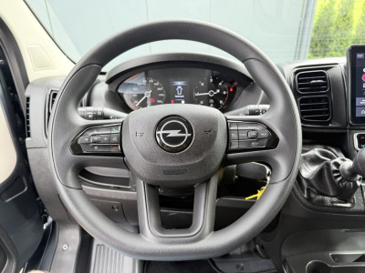 Opel Movano 2.2D 120 PK / L2H2 / ** NIEUW BPM VRIJ ** / TREKHAAK / CAMERA / 3-ZITS / ECC / LED / CRUISE / LANE ASSIST 10