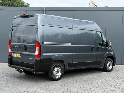 Opel Movano 2.2D 120 PK / L2H2 / ** NIEUW BPM VRIJ ** / TREKHAAK / CAMERA / 3-ZITS / ECC / LED / CRUISE / LANE ASSIST 3