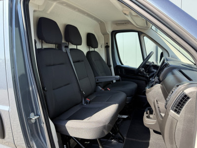 Opel Movano 2.2D 120 PK / L2H2 / ** NIEUW BPM VRIJ ** / TREKHAAK / CAMERA / 3-ZITS / ECC / LED / CRUISE / LANE ASSIST 6