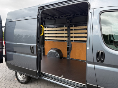 Opel Movano 2.2D 120 PK / L2H2 / ** NIEUW BPM VRIJ ** / TREKHAAK / CAMERA / 3-ZITS / ECC / LED / CRUISE / LANE ASSIST 9