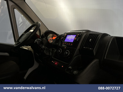Opel Movano 2.2D 120pk L2H2 Euro6 Airco | Camera | Cruisecontrol | Parkeersensoren Bijrijdersbank foto 12