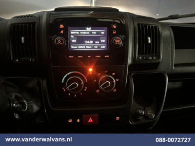 Opel Movano 2.2D 120pk L2H2 Euro6 Airco | Camera | Cruisecontrol | Parkeersensoren Bijrijdersbank foto 17