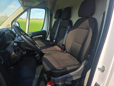 Opel Movano 2.2D 140 L2H2 3.5T - 140 Pk - Euro 6 - ParkeerCamera - Airco - Cruise Control foto 19