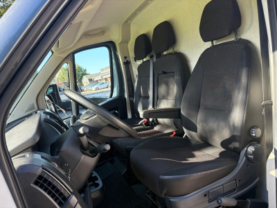 Opel Movano 2.2D 140PK L4H2|trekhaak 2500KG|apple CarPlay|achteruitrijcamera|airco|cruise|drie zitplaatsen|parkeersensoren|EURO6. foto 12