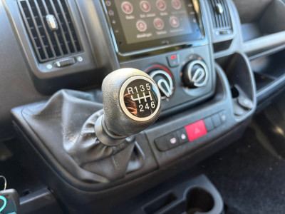 Opel Movano 2.2D 140PK L4H2|trekhaak 2500KG|apple CarPlay|achteruitrijcamera|airco|cruise|drie zitplaatsen|parkeersensoren|EURO6. foto 17