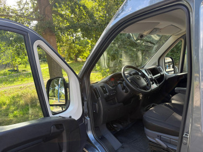 Opel Movano 2.2D 140PK L4H3|trekhaak 2500KG|airco|cruise|achteruitrijcamera|apple carplay|navi|drie zitplaatsen, EURO6. foto 13