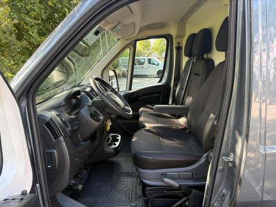 Opel Movano 2.2D 140PK L4H3|trekhaak 2500KG|airco|cruise|achteruitrijcamera|apple carplay|navi|drie zitplaatsen, EURO6. foto 14