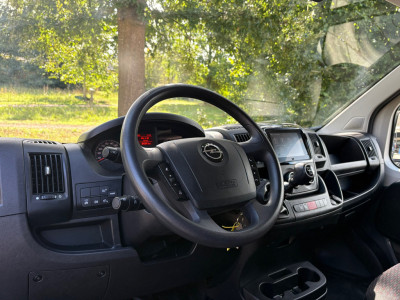 Opel Movano 2.2D 140PK L4H3|trekhaak 2500KG|airco|cruise|achteruitrijcamera|apple carplay|navi|drie zitplaatsen, EURO6. foto 16