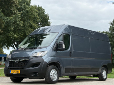 Opel Movano 2.2D 140PK|trekhaak 2500KG|apple CarPlay|achteruitrijcamera|airco|cruise|drie zitplaatsen|parkeersensoren|EURO6
