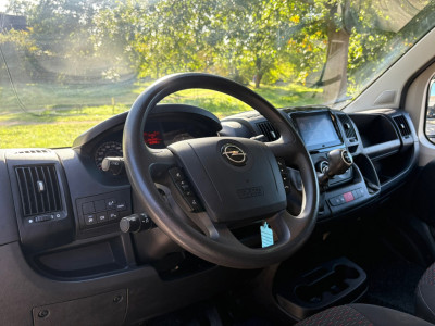 Opel Movano 2.2D 140PK|trekhaak 2500KG|apple CarPlay|achteruitrijcamera|airco|cruise|drie zitplaatsen|parkeersensoren|EURO6 foto 13
