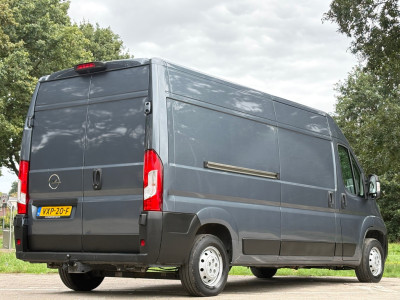 Opel Movano 2.2D 140PK|trekhaak 2500KG|apple CarPlay|achteruitrijcamera|airco|cruise|drie zitplaatsen|parkeersensoren|EURO6 foto 4