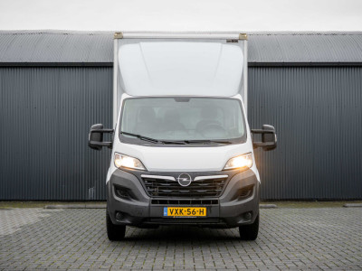 Opel Movano **2.2 D | 3-Zits | Bakwagen met Laadklep en zijdeur | LED | Carplay | Cruise | Climatronic** foto 3