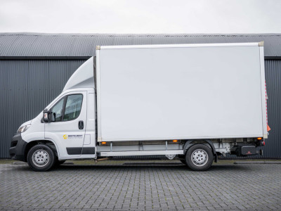 Opel Movano **2.2 D | 3-Zits | Bakwagen met Laadklep en zijdeur | LED | Carplay | Cruise | Climatronic** foto 5