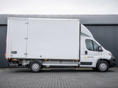 Opel Movano **2.2 D | 3-Zits | Bakwagen met Laadklep en zijdeur | LED | Carplay | Cruise | Climatronic** foto 6