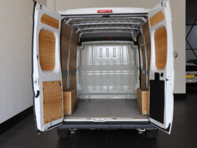 Opel Movano 2.2D L2H2 120PK EURO 6 - Airco - Cruise - € 17.950,- Excl. foto 8