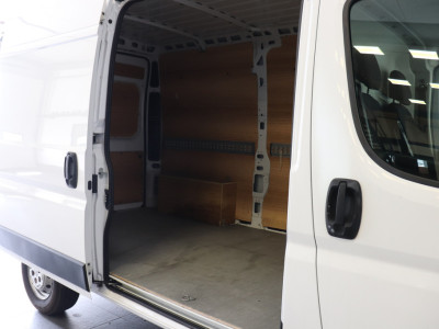 Opel Movano 2.2D L2H2 120PK EURO 6 - Airco - Cruise - € 17.950,- Excl. foto 9