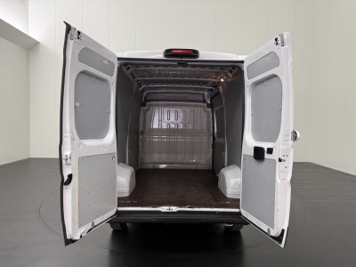 Opel Movano 2.2HDi 140PK L2H2 | Multimedia | Camera | Airco | Cruise | 3-Zits | Betimmering foto 4