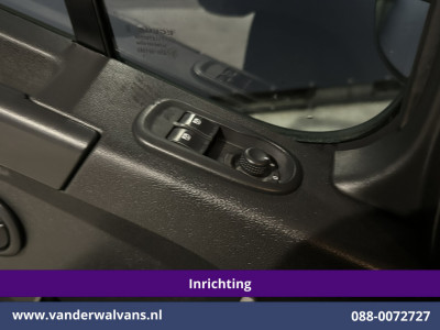 Opel Movano 2.3 CDTI 146pk L2H2 Inrichting Euro6 Airco | Camera | Omvormer | Imperiaal | Navigatie 2500kg Trekhaak, Cruisecontrol, Parkeersensoren, Bijrijdersbank foto 19