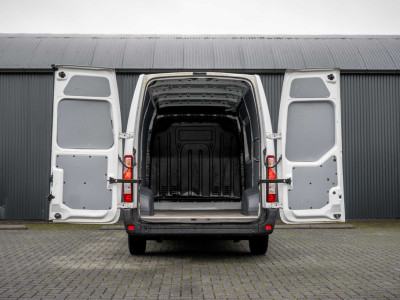 Opel Movano **2.3 CDTI FWD L2H2 | 3-Zits | 1e Eigenaar | Cruise | Airco** foto 9