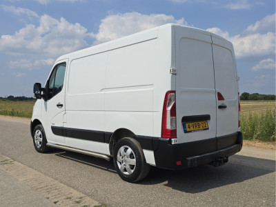 Opel Movano 2.3 CDTI L1H1 - 101 Pk - Euro 5 - Trekhaak - Inrichting foto 3