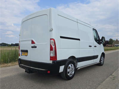 Opel Movano 2.3 CDTI L1H1 - 101 Pk - Euro 5 - Trekhaak - Inrichting foto 6